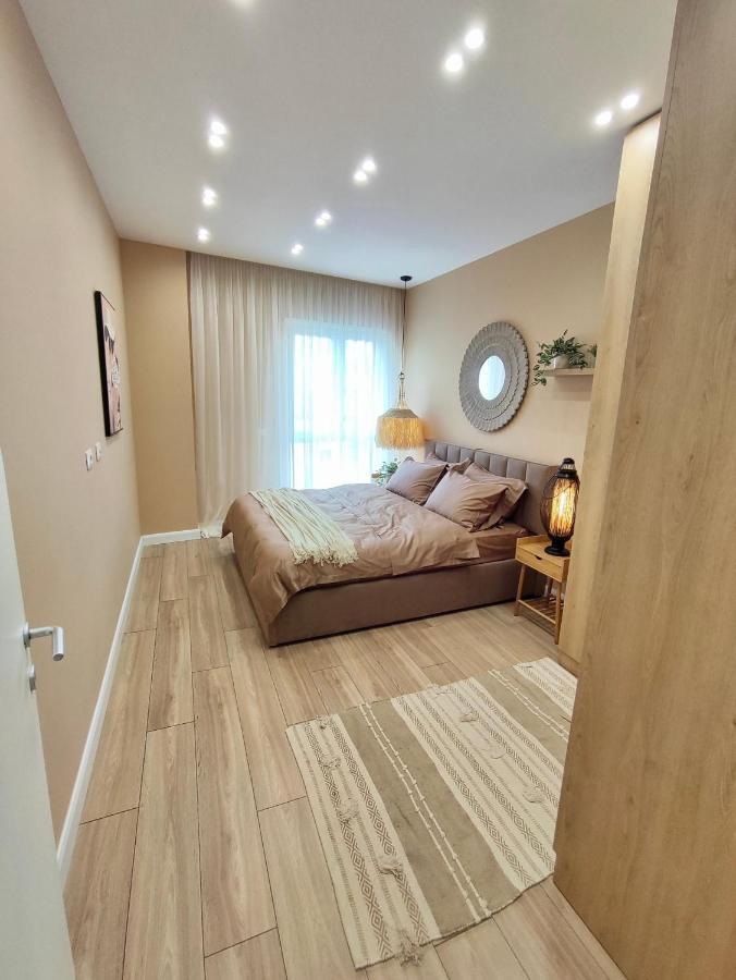 Appartement Modern Style 2Br-Apt - 10Min To Skanderbeg Square à Tirana Extérieur photo