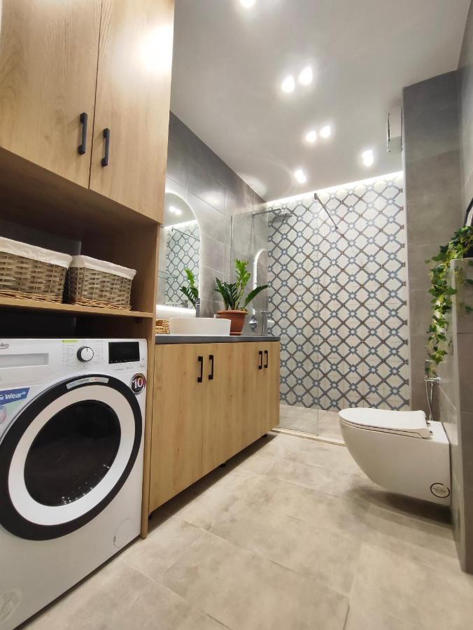 Appartement Modern Style 2Br-Apt - 10Min To Skanderbeg Square à Tirana Extérieur photo